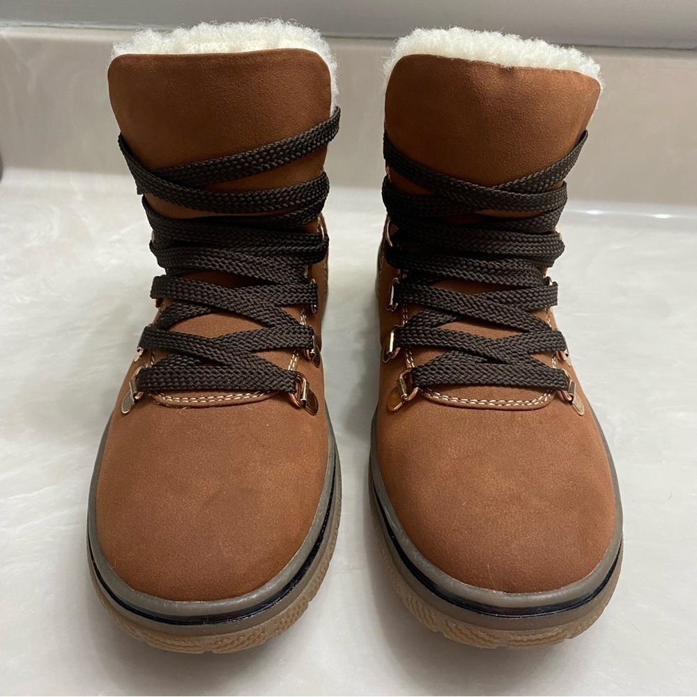 Brown Sherpa-Lined Hiker Boots | Björndal Everly 6.5 - Picture 11 of 15